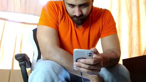 Snapshot of aronmiller404 chatting on February 16, 2026, 3:52 pm aronmiller online show from February 16, 2026, 3:52 pm