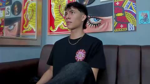 Snapshot of arontawers chatting on March 24, 2026, 7:08 pm Arontawers online show from March 24, 2026, 7:08 pm