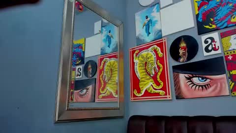 Snapshot of arontawers chatting on April 9, 2026, 8:03 pm Arontawers online show from April 9, 2026, 8:03 pm