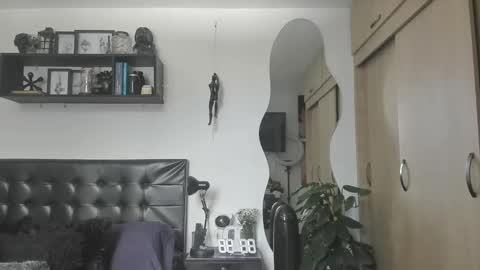 Snapshot of aronwilliams69 chatting on October 7, 2025, 4:48 pm ARON Independent model online show from October 7, 2025, 4:48 pm