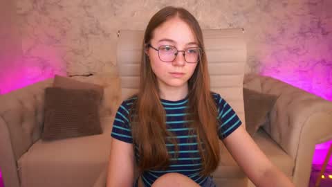 Snapshot of arrinawair chatting on May 29, 2026, 7:17 am arrinawair online show from May 29, 2026, 7:17 am