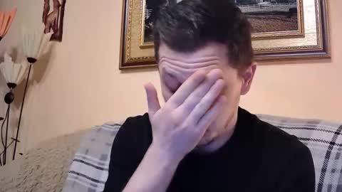 arromwilliam90 online show from April 1, 2026, 4:57 am