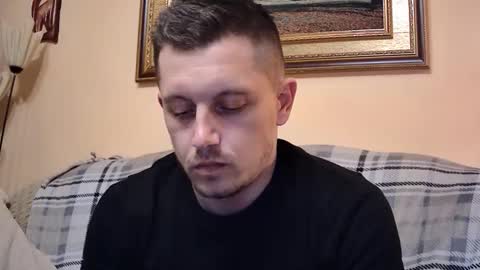 arromwilliam90 online show from April 16, 2026, 10:56 pm