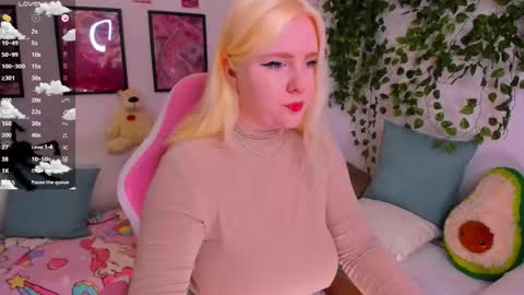 Snapshot of art_lovee_ chatting on February 9, 2026, 12:58 am art_lovee_ online show from February 9, 2026, 12:58 am