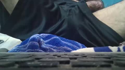 Snapshot of art_max99xxx chatting on November 8, 2025, 11:14 pm art_max99xxx online show from November 8, 2025, 11:14 pm