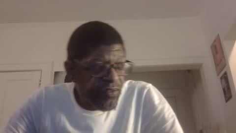 Snapshot of arteblazze chatting on June 2, 2026, 2:24 am Arteblazze not daddy boy bitch or nigga online show from June 2, 2026, 2:24 am