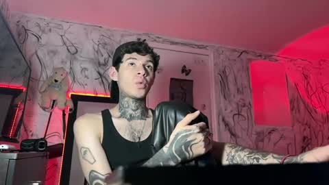   online show from February 7, 2025, 10:20 pm