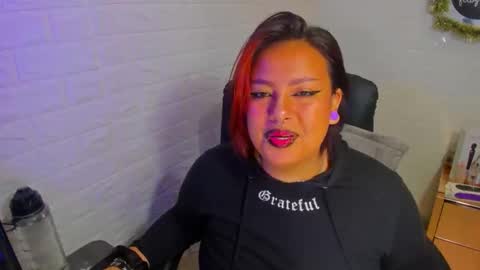 artenisa_tay69 online show from December 18, 2025, 3:34 am