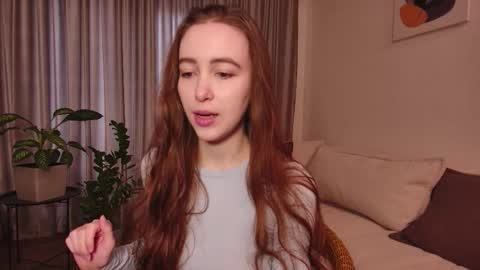 Lina online show from October 21, 2025, 10:38 am