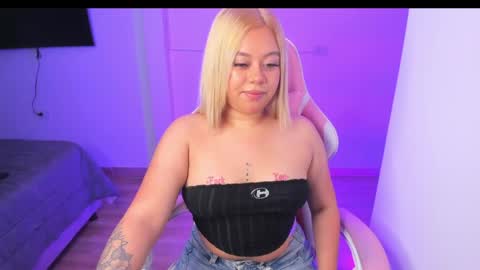 Val online show from April 7, 2026, 9:48 pm