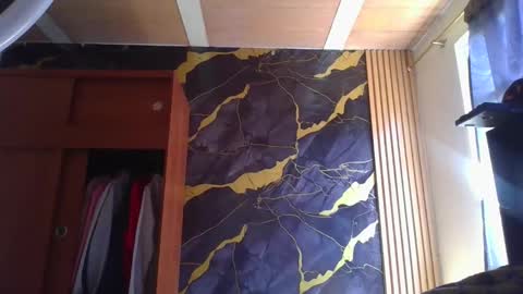 arthur1718 online show from April 12, 2026, 7:19 pm