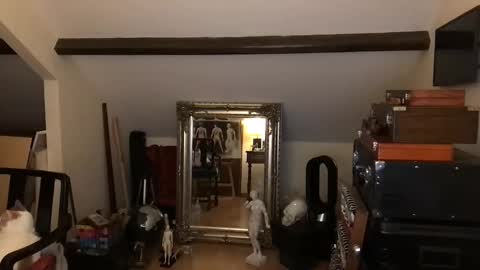 artisterotic online show from April 8, 2026, 9:59 pm