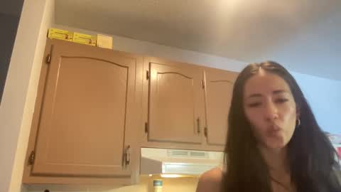 Snapshot of artnchill chatting on December 12, 2024, 6:31 pm Audrey online show from December 12, 2024, 6:31 pm