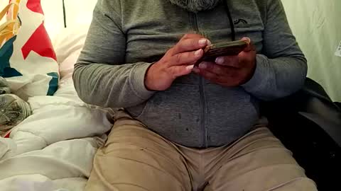 Snapshot of arturdivus chatting on April 4, 2026, 1:30 pm ArturDivus online show from April 4, 2026, 1:30 pm