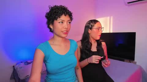 Ariana and Kelsieh online show from March 12, 2025, 10:28 pm