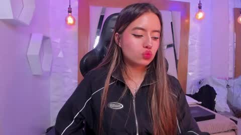 Ary Cooper online show from October 27, 2025, 12:42 pm