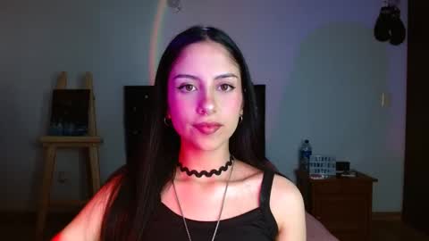   Independent Model online show from February 18, 2025, 10:14 pm