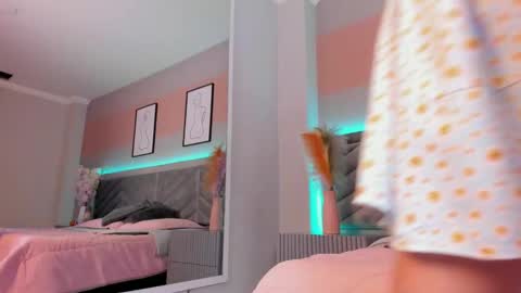 Snapshot of ary_thompson_ chatting on December 9, 2024, 8:33 pm ARY THOMPSON online show from December 9, 2024, 8:33 pm