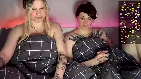 Arya brunett and Cassie blond online show from March 4, 2025, 10:35 am