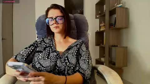 Ary 3 online show from November 8, 2025, 3:01 pm