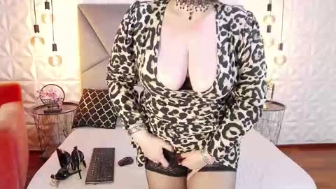 Aryana online show from March 4, 2026, 6:52 am