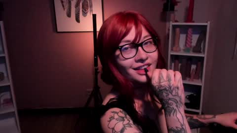 Asami  online show from February 6, 2025, 12:43 am