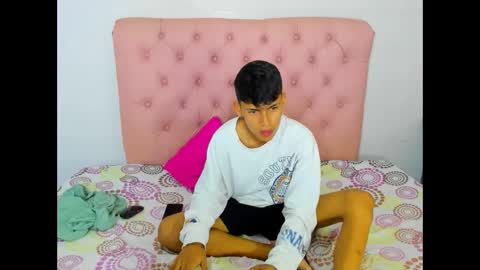 asbeell grigory online show from October 9, 2025, 9:57 pm