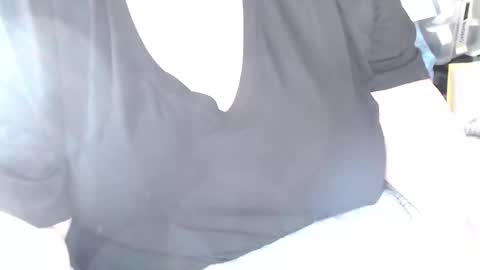 Snapshot of asecretyoumustkeep chatting on November 18, 2025, 2:21 pm a secret you must keep online show from November 18, 2025, 2:21 pm