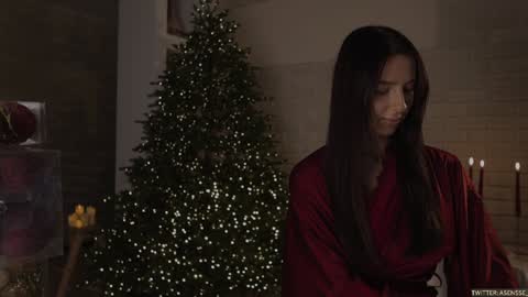 Snapshot of asensse chatting on December 22, 2024, 8:36 pm Call me Ann online show from December 22, 2024, 8:36 pm