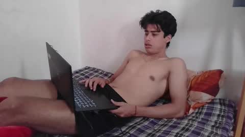 Snapshot of ash2730 chatting on March 7, 2026, 8:00 am ash2730 online show from March 7, 2026, 8:00 am