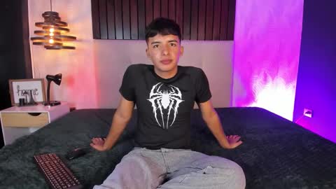 ash_russell online show from January 6, 2026, 7:28 pm