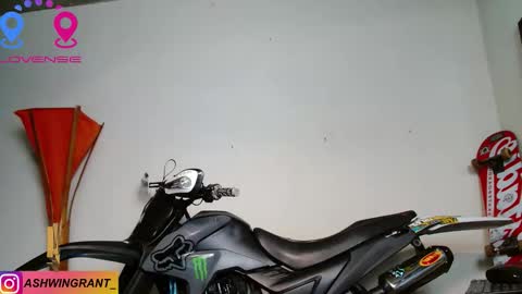 Snapshot of ash_wingrant chatting on February 13, 2026, 4:08 am ash_wingrant online show from February 13, 2026, 4:08 am