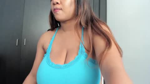 ashanty_1012 online show from March 5, 2025, 4:46 pm