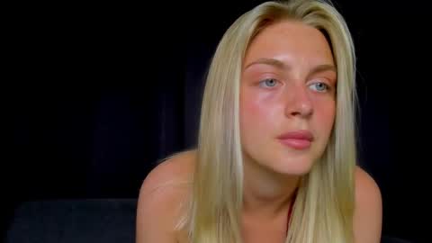 Snapshot of ashbunny_ chatting on March 14, 2026, 10:21 am your pretty Ashley online show from March 14, 2026, 10:21 am