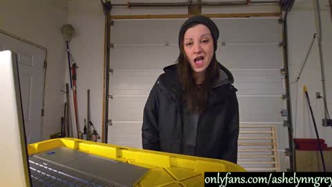 Ashelynn Grey online show from February 9, 2025, 3:53 am