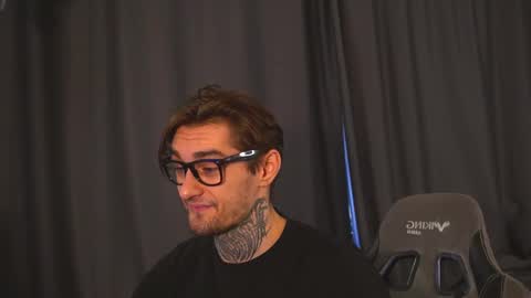 Jerk Machine online show from April 14, 2026, 1:28 pm