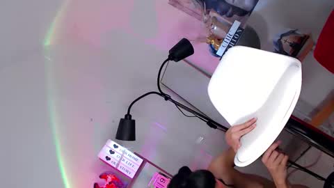 ASH online show from October 20, 2025, 2:28 pm