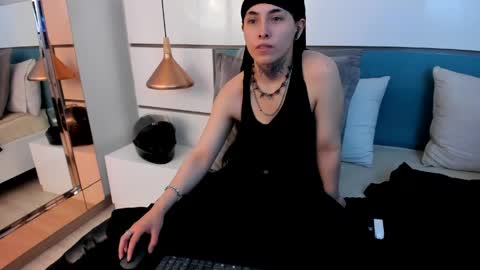 Ashkoreh online show from May 29, 2026, 7:56 pm