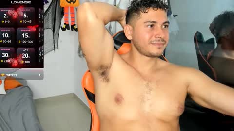 ashlan_king online show from October 21, 2025, 7:47 pm