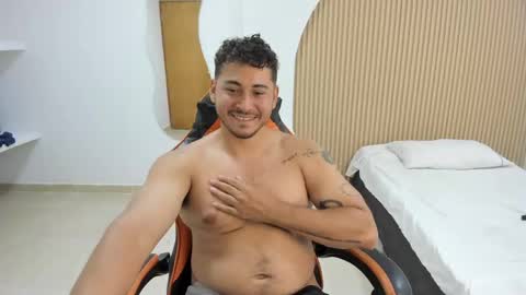 ashlan_king online show from April 29, 2026, 8:15 pm