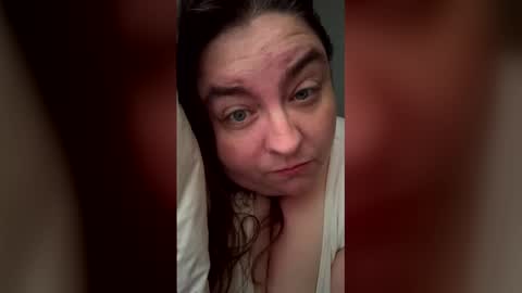Snapshot of ashleightara813 chatting on May 19, 2026, 12:22 pm ashleightara813 online show from May 19, 2026, 12:22 pm