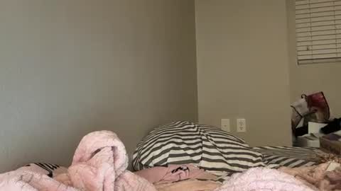 Snapshot of ashley865944 chatting on February 22, 2026, 3:40 am ashley865944 online show from February 22, 2026, 3:40 am