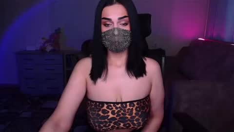   Yasmina   online show from January 2, 2025, 3:26 am