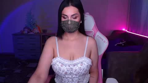   Yasmina   online show from February 2, 2025, 4:59 am