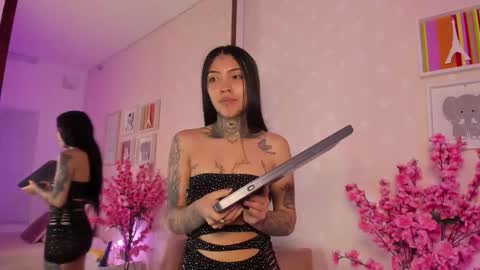 Snapshot of ashley_blum_ chatting on February 26, 2026, 12:15 pm ashley_blum_ online show from February 26, 2026, 12:15 pm