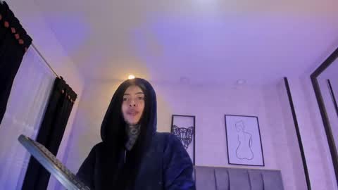 ashley_blum_ online show from May 28, 2026, 11:18 am