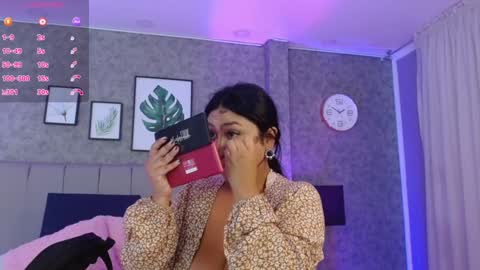 Ashleyy online show from January 7, 2025, 12:20 pm