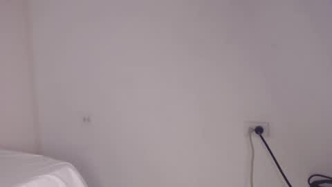 Snapshot of ashley_ebony__ chatting on February 24, 2026, 12:25 pm Ashley online show from February 24, 2026, 12:25 pm