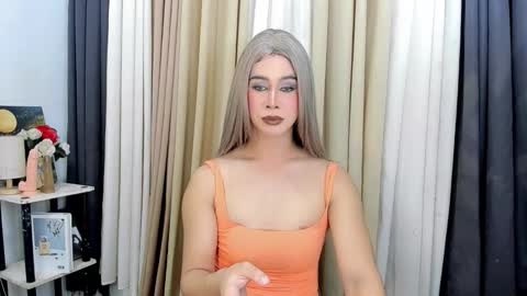 Snapshot of ashley_slutty chatting on February 13, 2026, 12:01 pm ashley online show from February 13, 2026, 12:01 pm