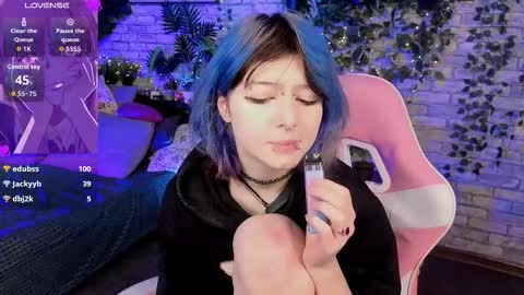 Ashley online show from February 26, 2026, 9:36 pm